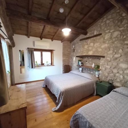 Corte Davini Agriturismo Monzambano Eksteriør bilde