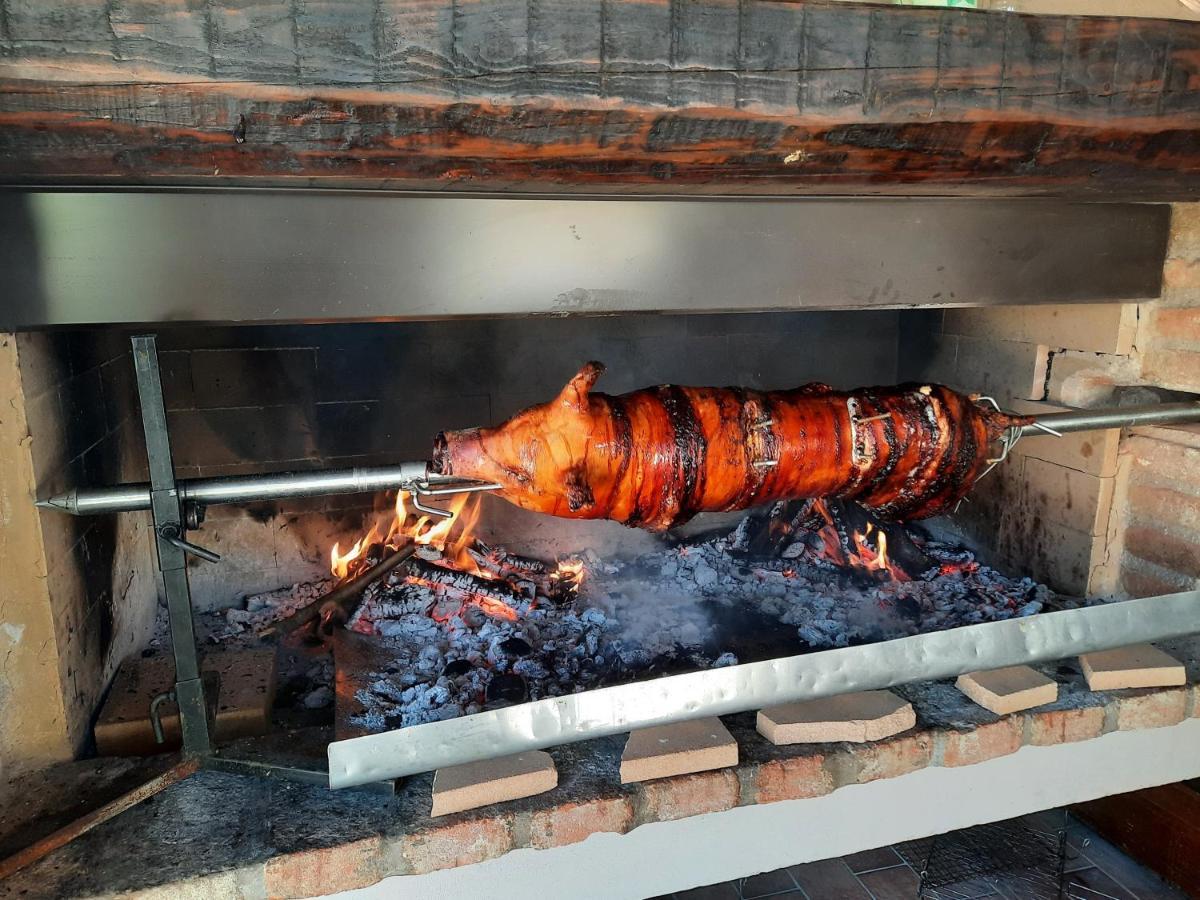 Corte Davini Agriturismo Monzambano Eksteriør bilde