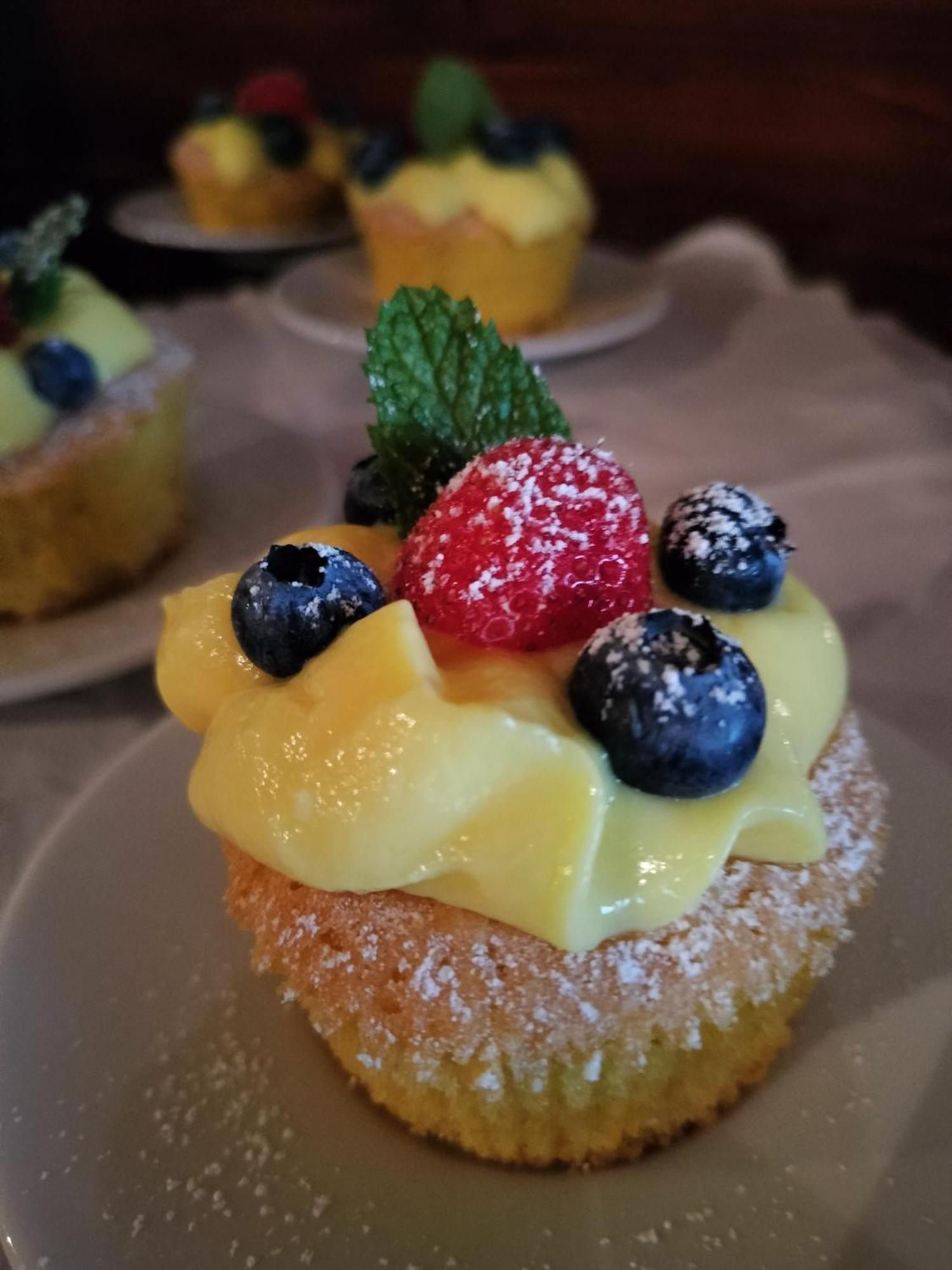 Corte Davini Agriturismo Monzambano Eksteriør bilde