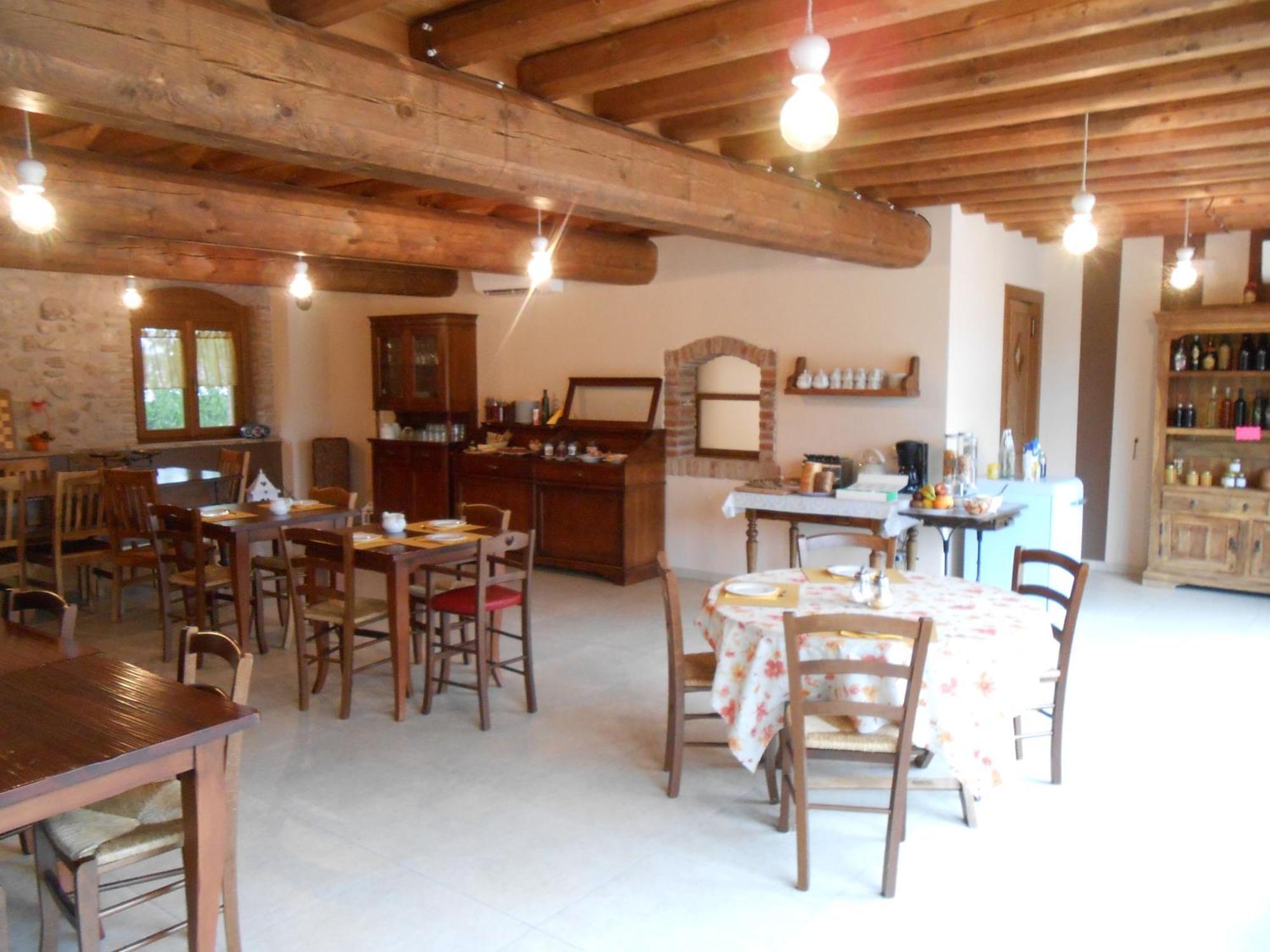 Corte Davini Agriturismo Monzambano Eksteriør bilde